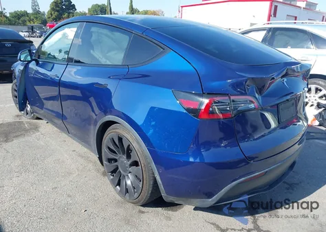 2022 Tesla Model Y Performance Dual Motor All-Wheel Drive from USA, damaged, VIN 7SAYGDEF7NF401057